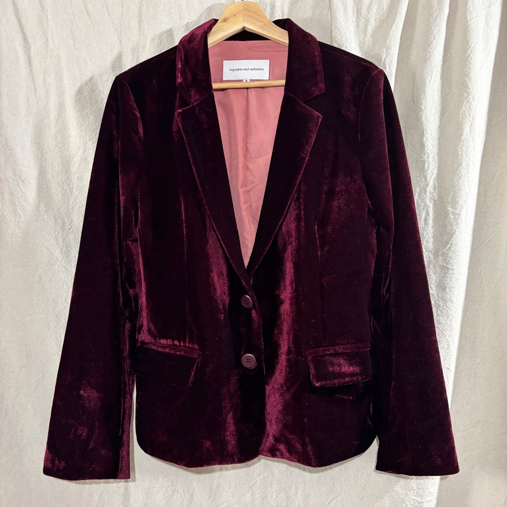 Cupcakes and Cashmere Burgundy Velvet Blazer Jacket Dark Academia Romantic 8